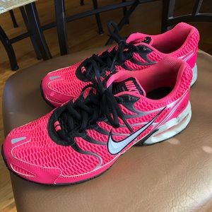 Nike Women’s Air Max Torch 4 - Size 9